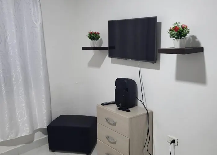 Refugio Romantico Y Acogedor Ideal Para Parejas Y Familias En Las Hermosas Montanas De Cali
