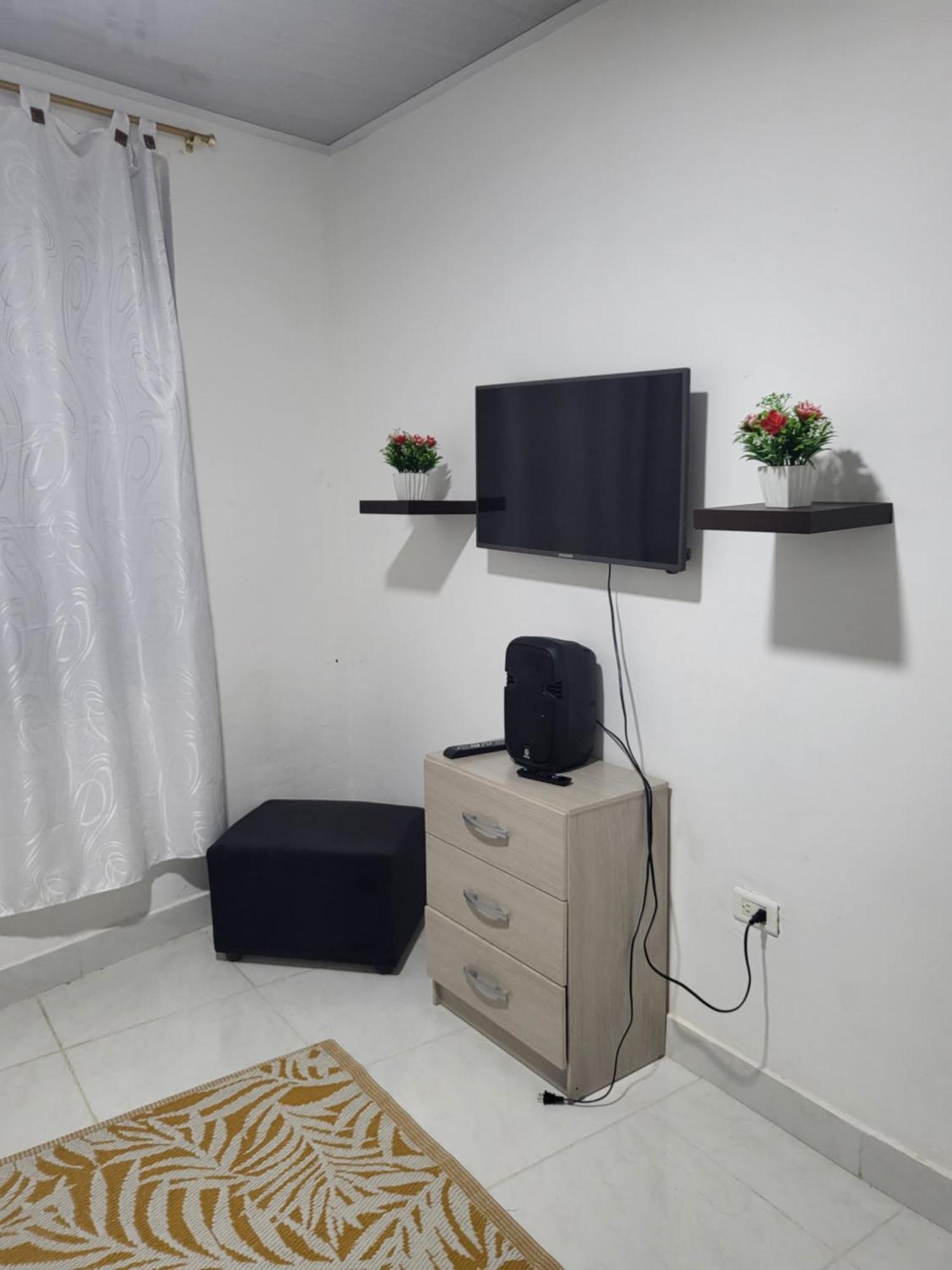 Holiday home Refugio Romantico Y Acogedor Ideal Parejas Y Familias En Hermosas Montanas De Cali