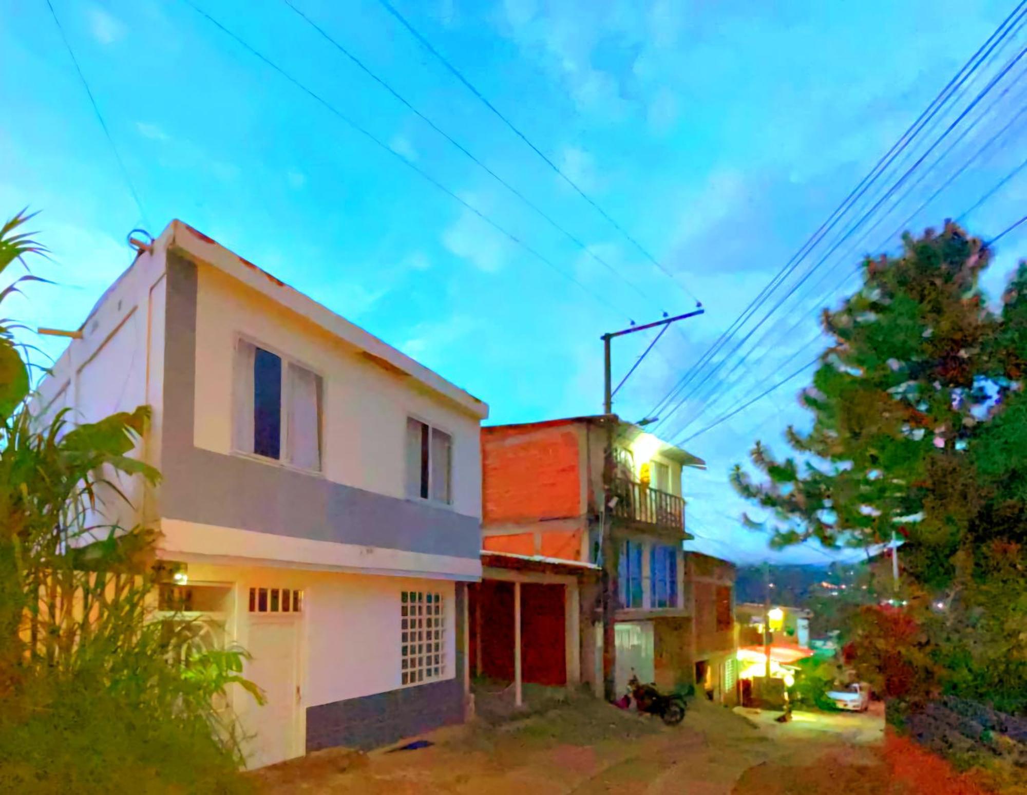 Refugio Romantico Y Acogedor Ideal Parejas Y Familias En Hermosas Montanas De Holiday home Cali
